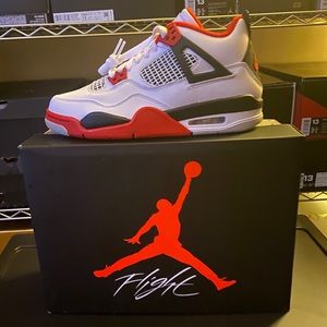 Nike Air Jordan Retro 4 Fire Red GS Size 7Y